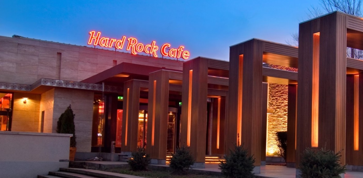 Hard Rock Cafe - Herastrau Bucuresti | PlimbaUrsul.ro