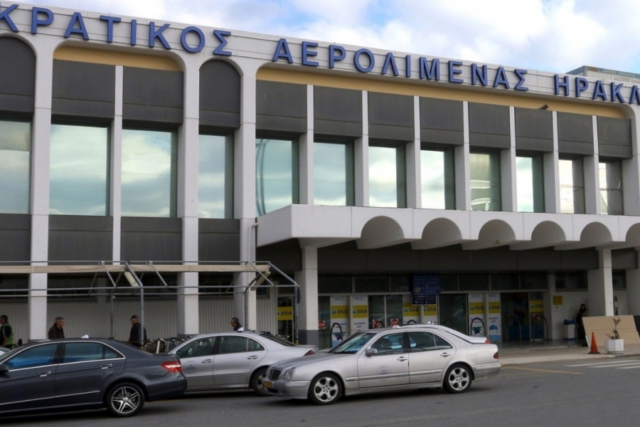 Comisia Europeana aproba concesionarea a 14 aeroporturi regionale din Grecia