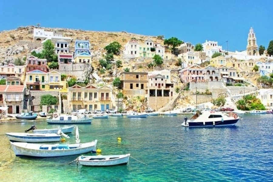 Grecia: Veniturile din turism au scazut anul trecut desi numarul vizitatorilor straini a depasit 28 de milioane