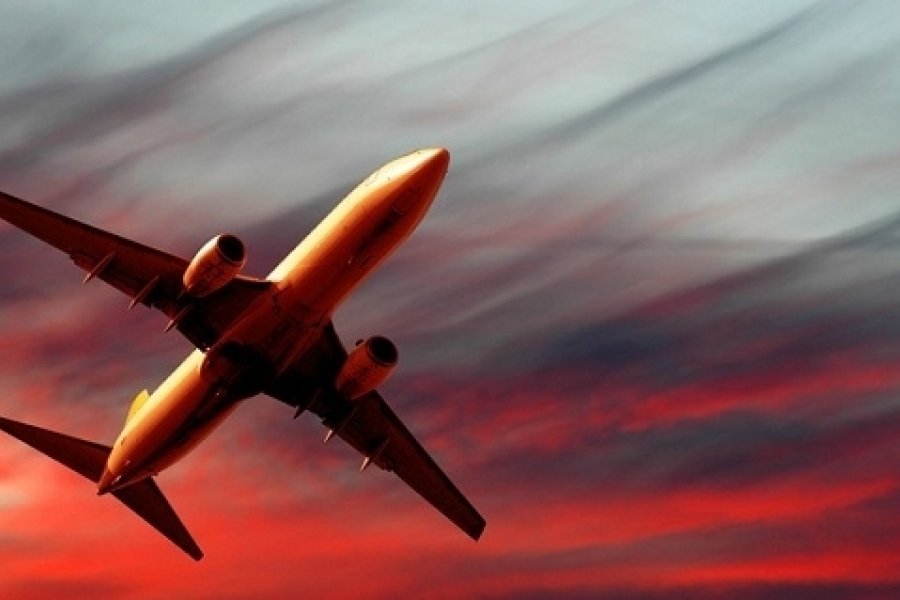IATA: Scaderea tarifelor a stimulat majorarea cererii globale pentru transportul aerian de pasageri