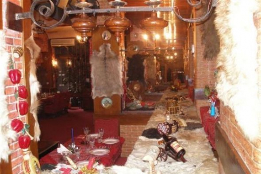 Restaurant Hanul Veseliei Bucuresti