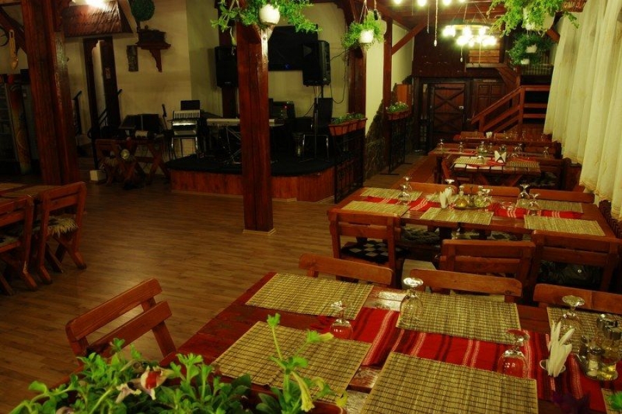 Restaurant La 2 Lei Bucuresti